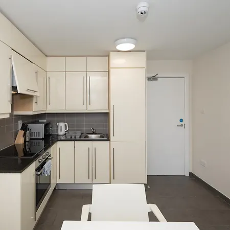 Victoria - Ucc Summer Beds * Cork