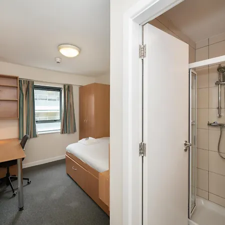 Victoria - Ucc Summer Beds Cork