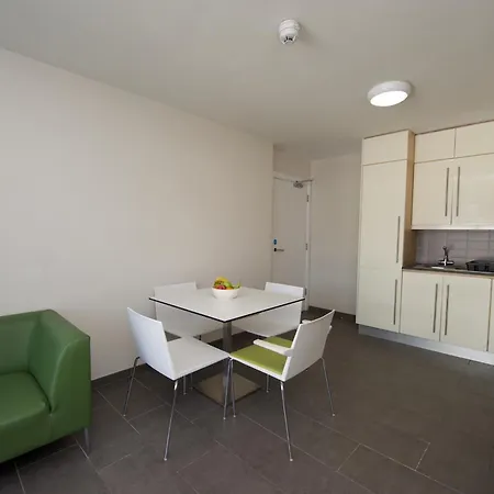 Victoria - Ucc Summer Beds * Cork