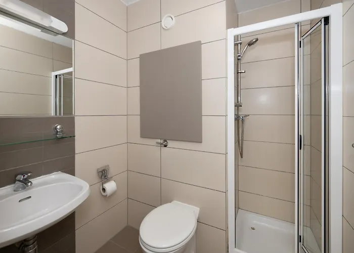 Victoria - Ucc Summer Beds